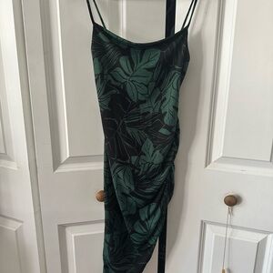Elegant Green and Black Leaf Print Dress